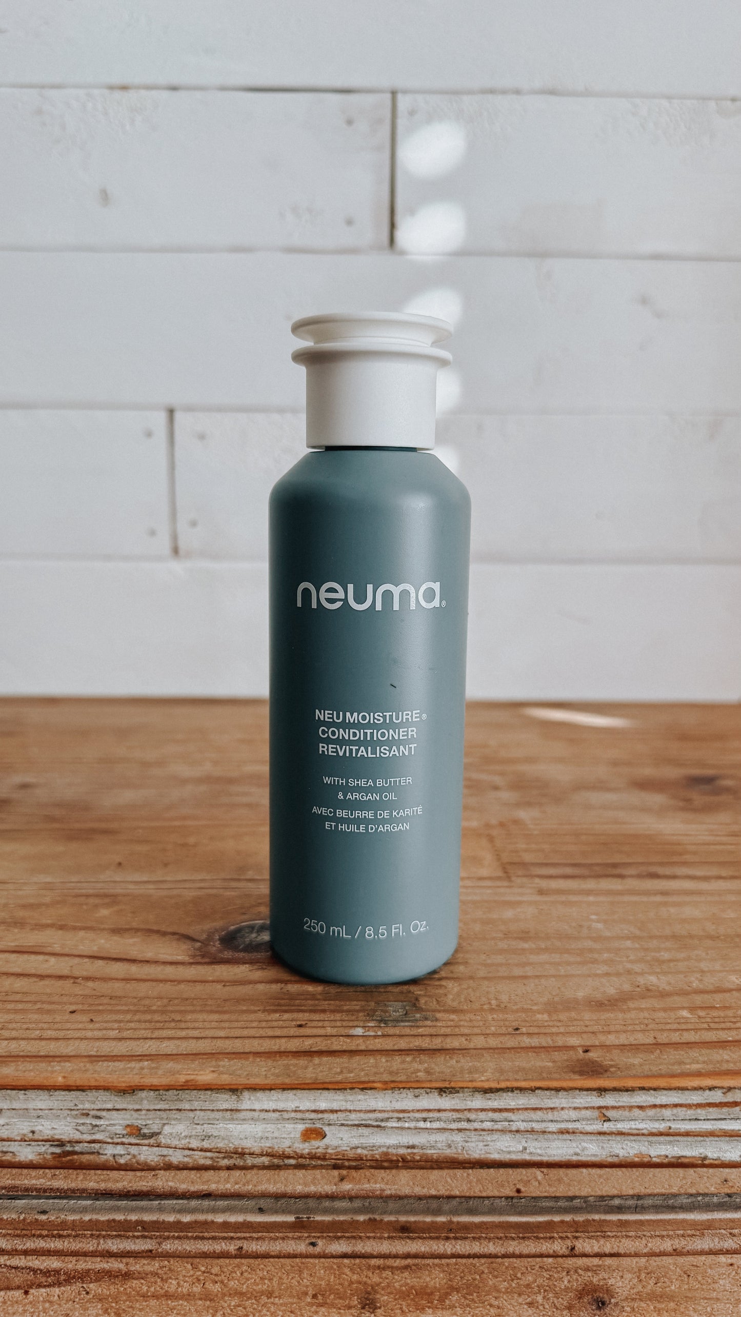 NEU MOISTURE CONDITIONER