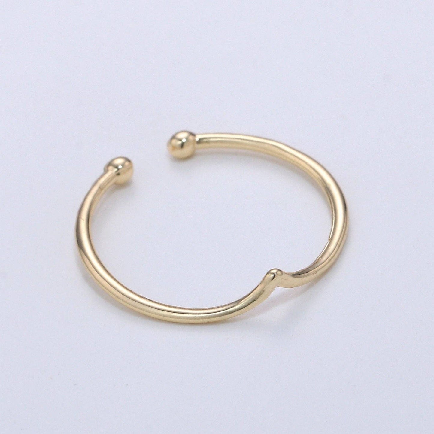 Dainty Chevron Ring